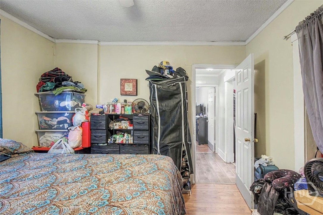 1328 E 40th Street Property Photo 37