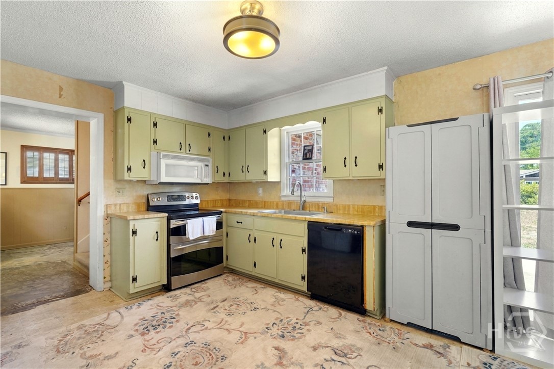 1506 Marlborough Way Property Photo 14