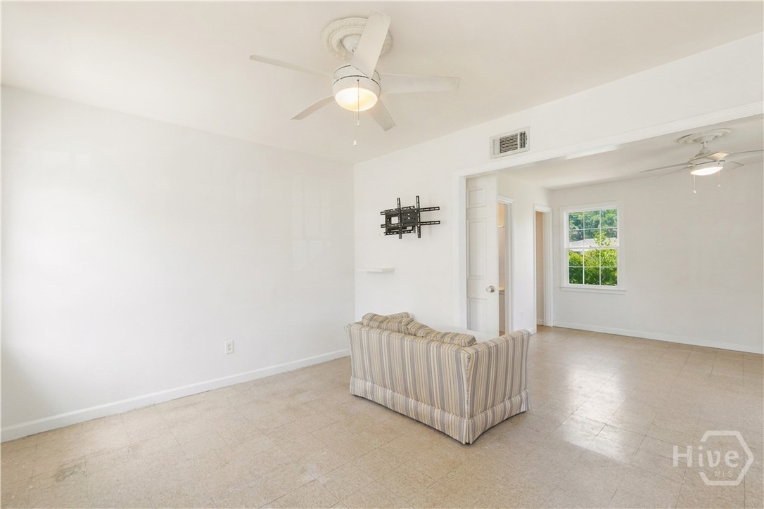 1506 Marlborough Way Property Photo 24