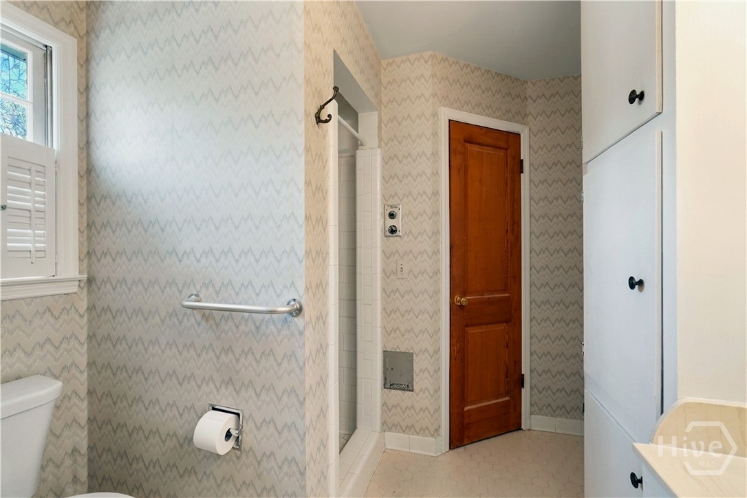 1506 Marlborough Way Property Photo 36
