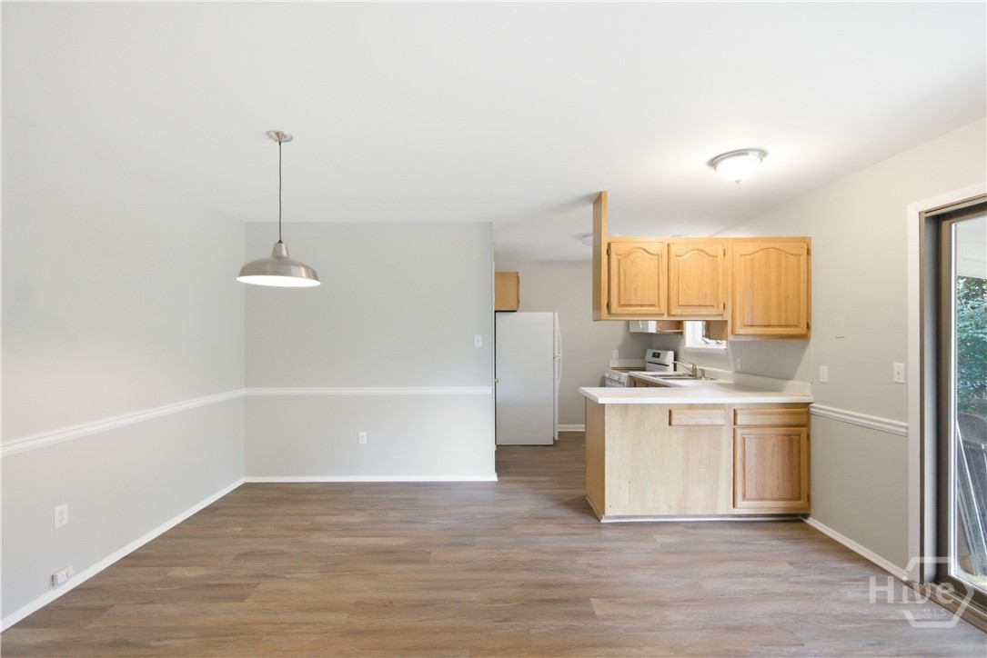 29 Ventura Boulevard Property Photo 11