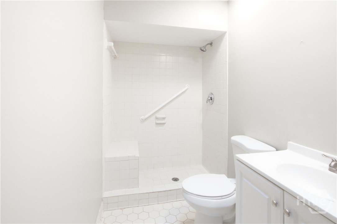 29 Ventura Boulevard Property Photo 12
