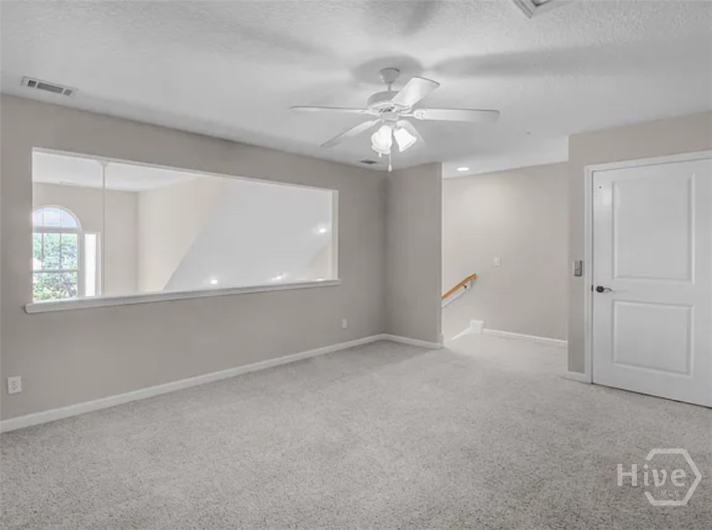 125 Ventura Place Property Photo 29