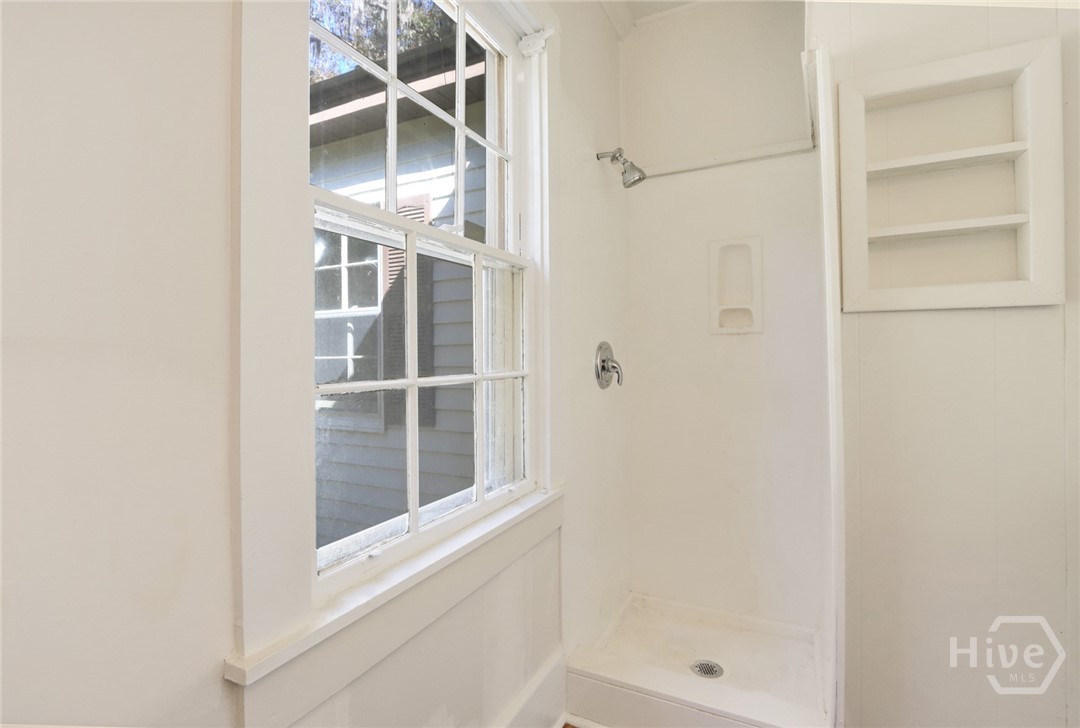 6234 - A Property Photo 5