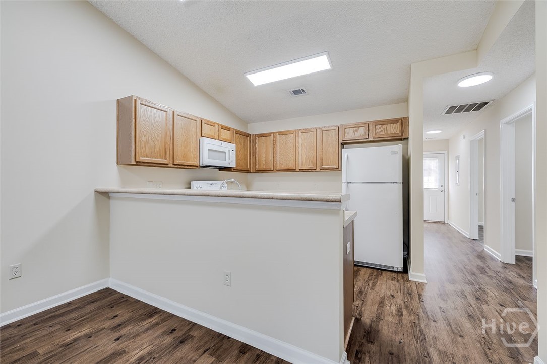 1027 Wadley Circle Property Photo 8