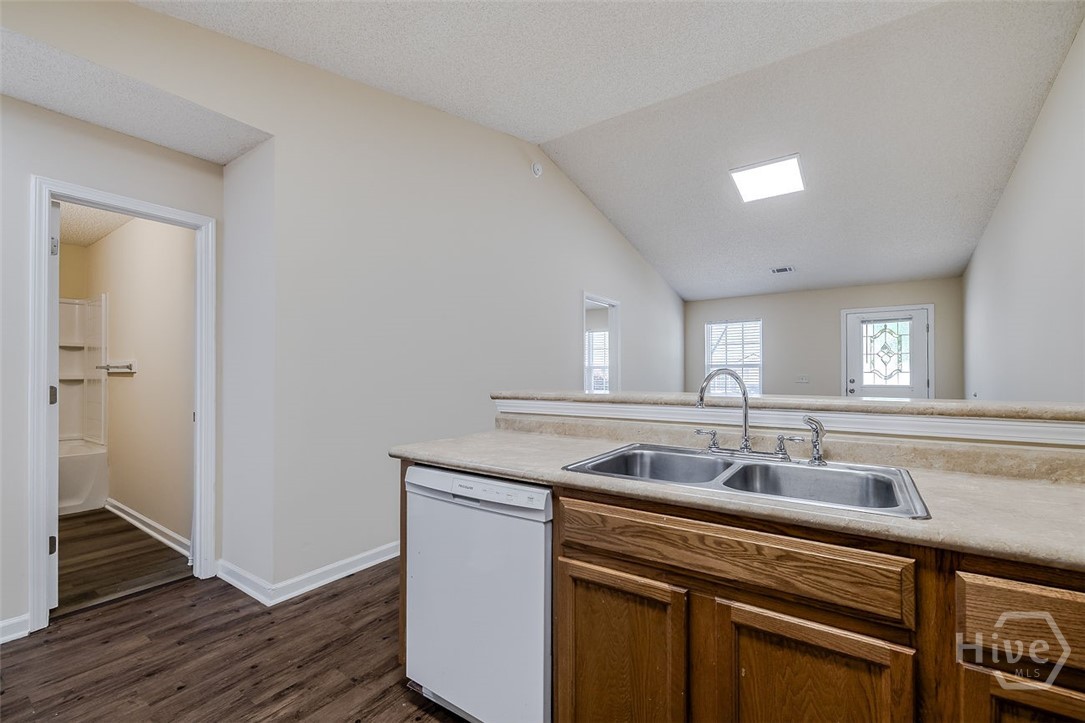 1027 Wadley Circle Property Photo 12