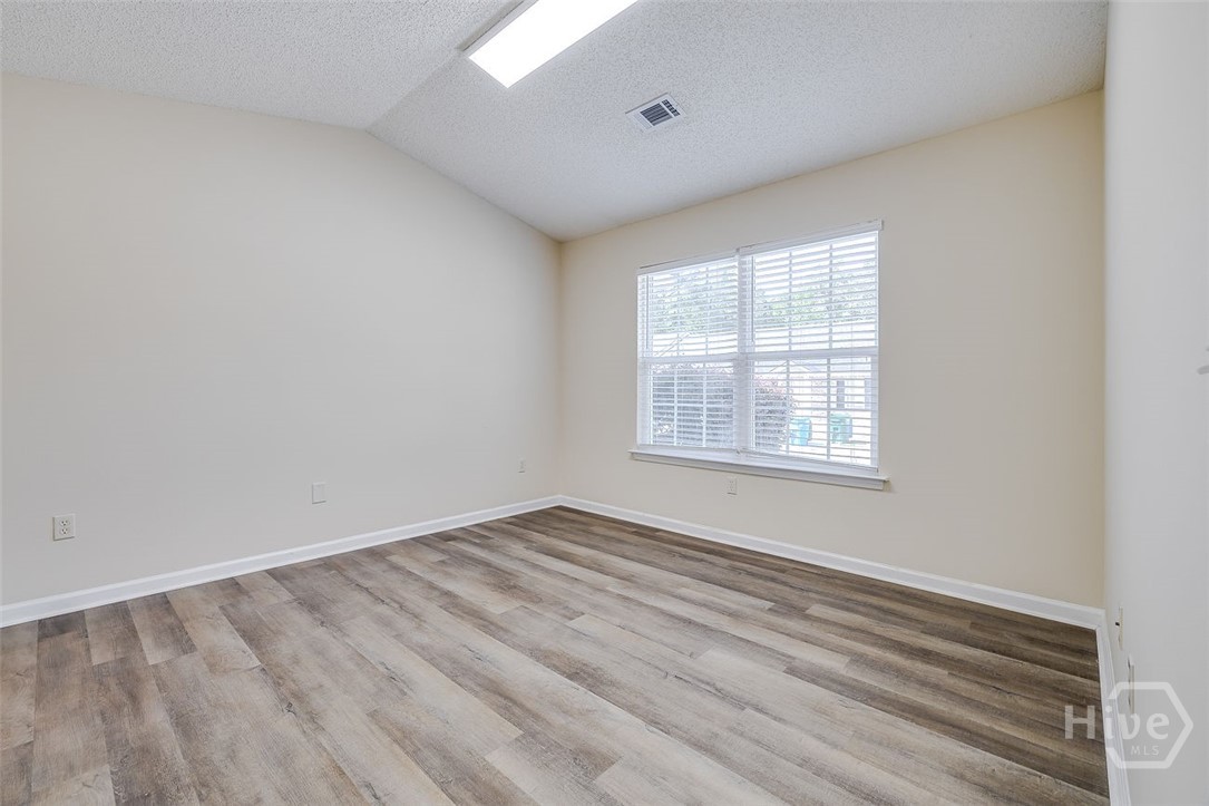 1027 Wadley Circle Property Photo 13