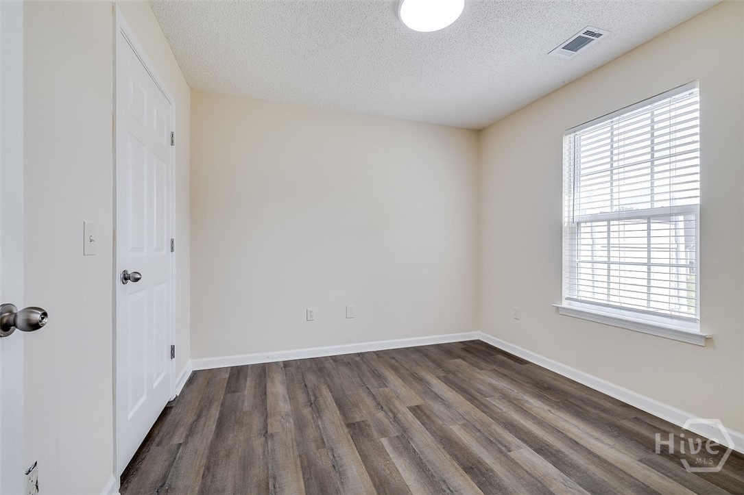 1027 Wadley Circle Property Photo 17