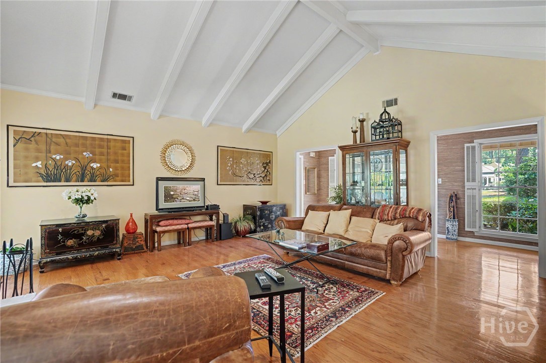 1 Treutlen Lane Property Photo 7
