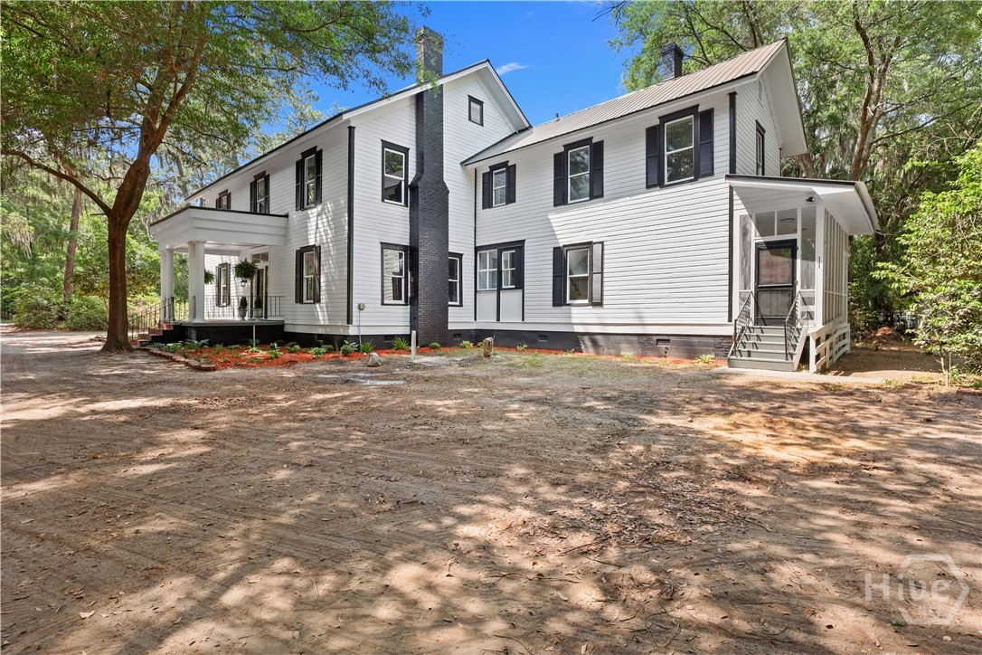 674 Dunlevie Road Property Photo 1