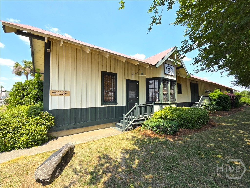 956 Donaldson Street Property Photo 44