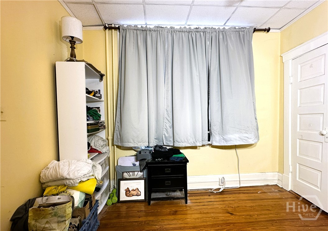 210 E State Street 1 Property Photo 6