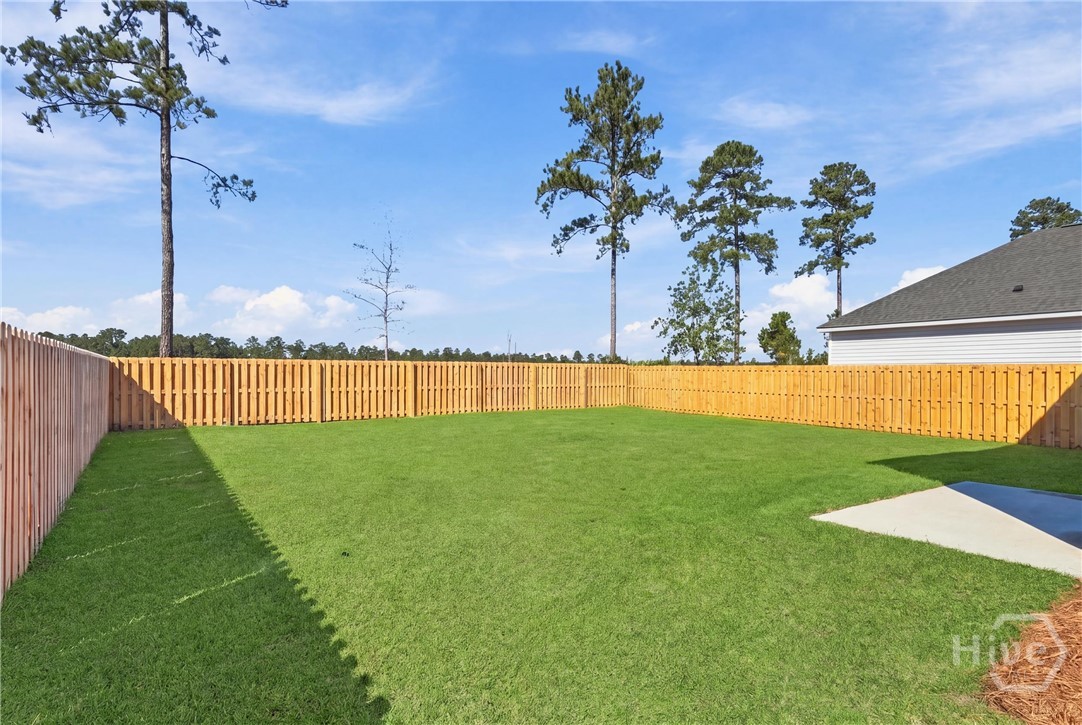 1039 Lakes Boulevard Property Photo 4