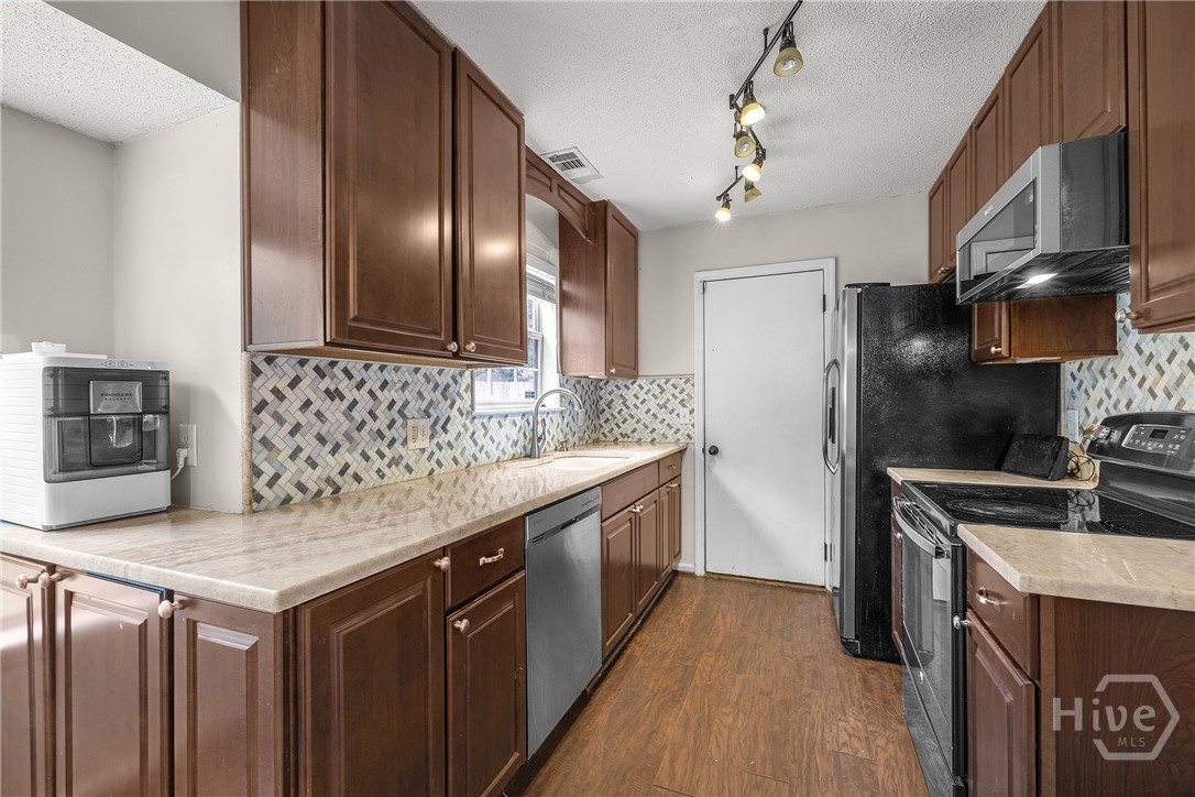155 Finn Circle Property Photo 10