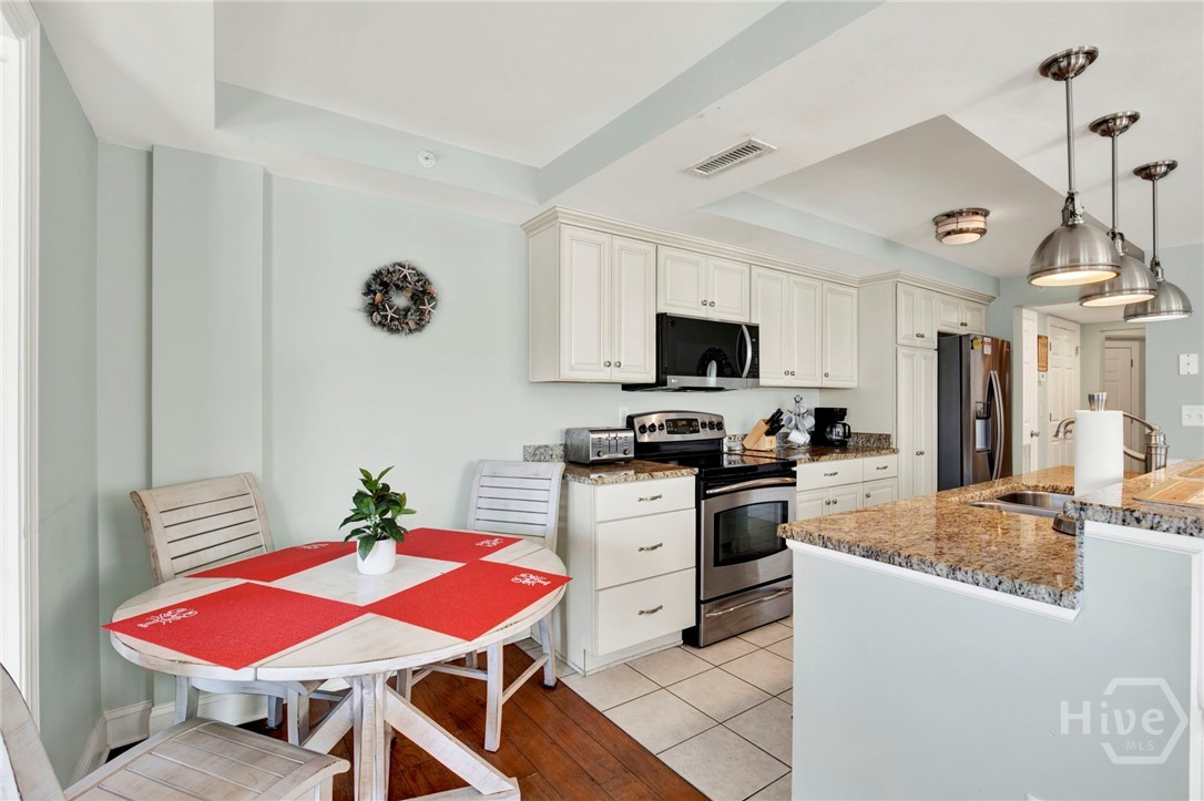 1415 Butler Avenue 5 Property Photo 32