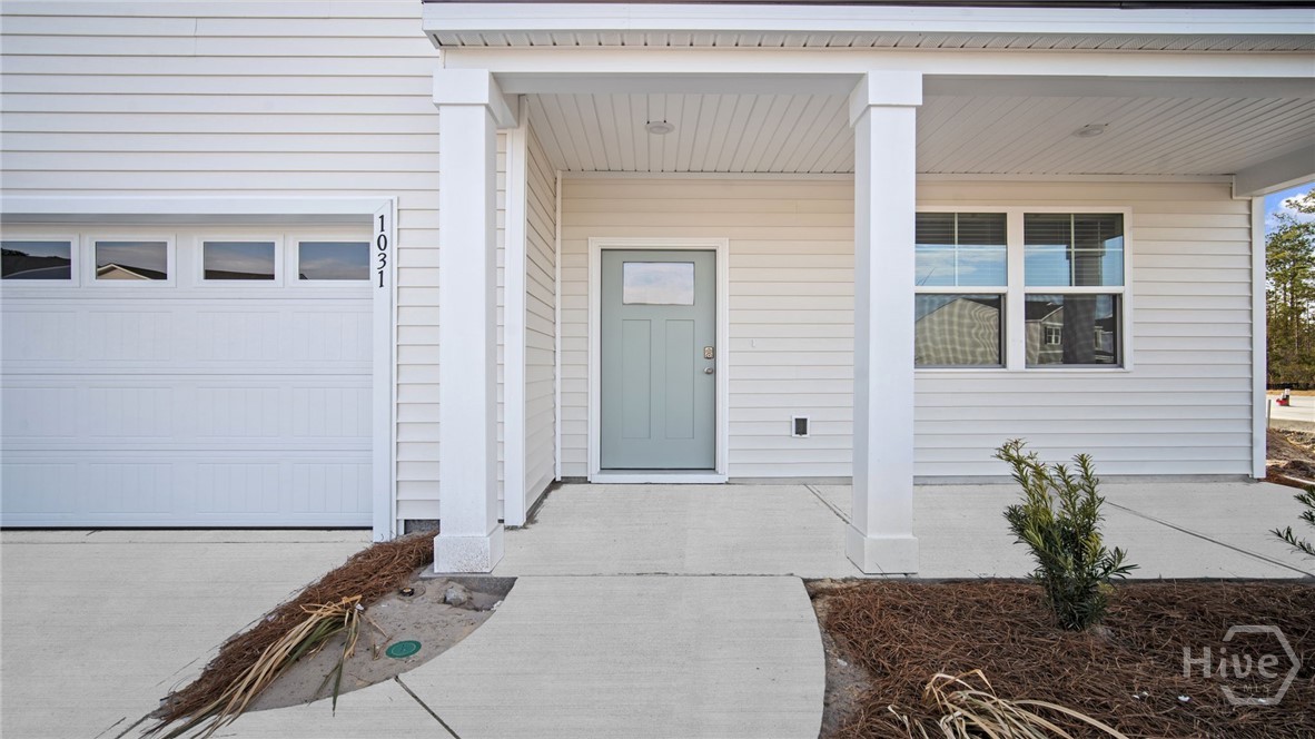 1047 Lakes Boulevard Property Photo 3