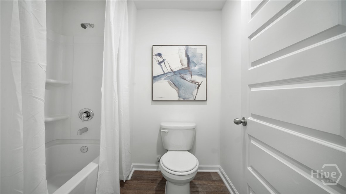1047 Lakes Boulevard Property Photo 35