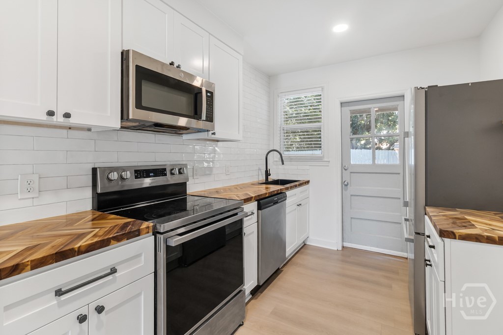 125 Hibiscus Avenue Property Photo 11