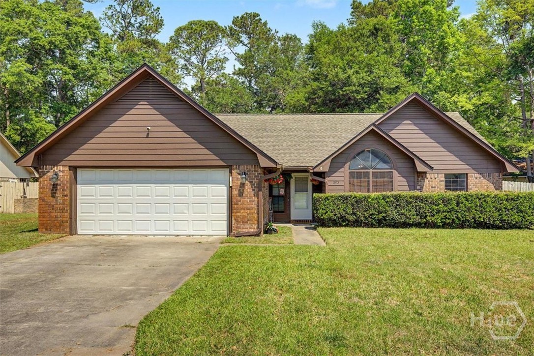 503 Creekview Drive Property Photo 2