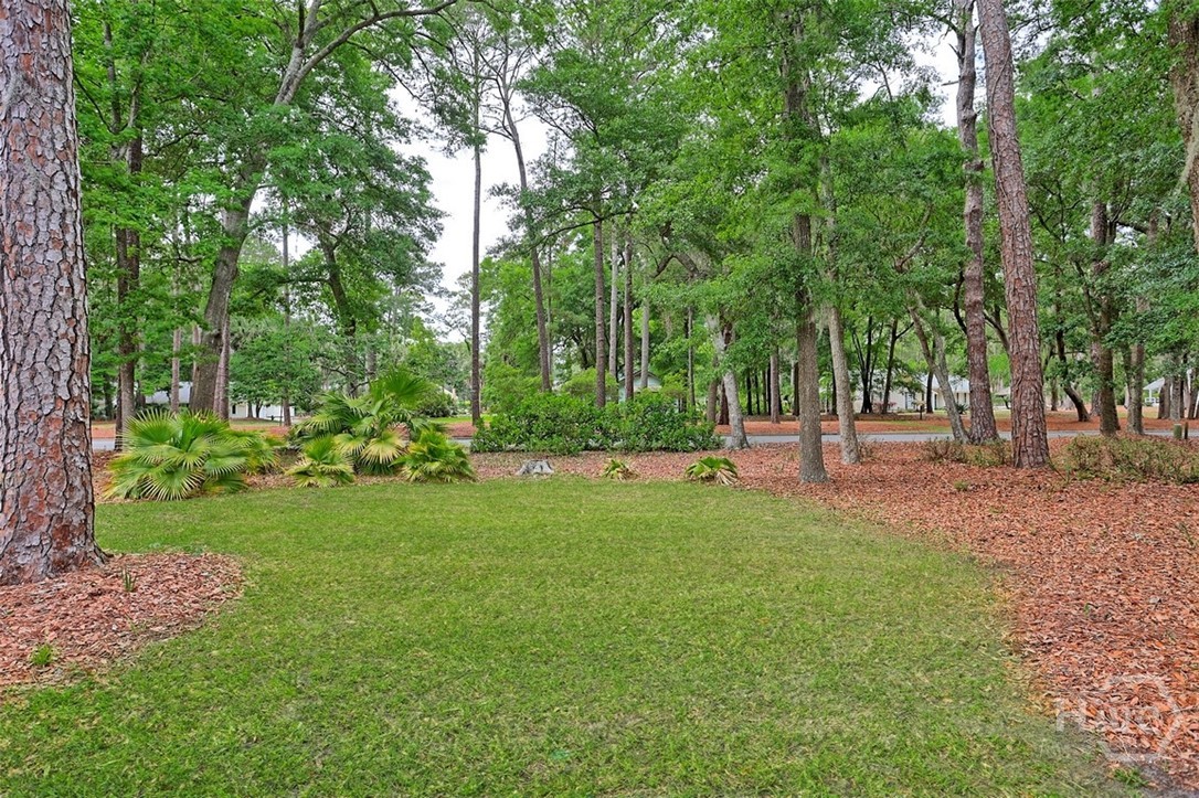 2 Abbott Lane Property Photo 34