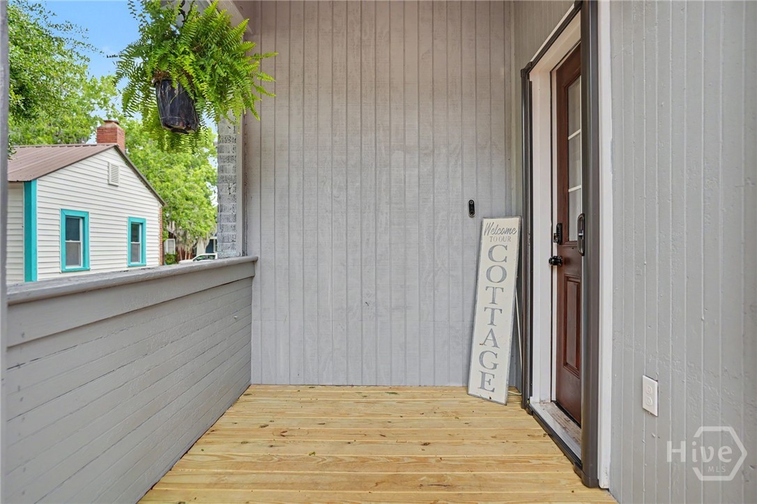 1129 E Duffy Street Property Photo 32