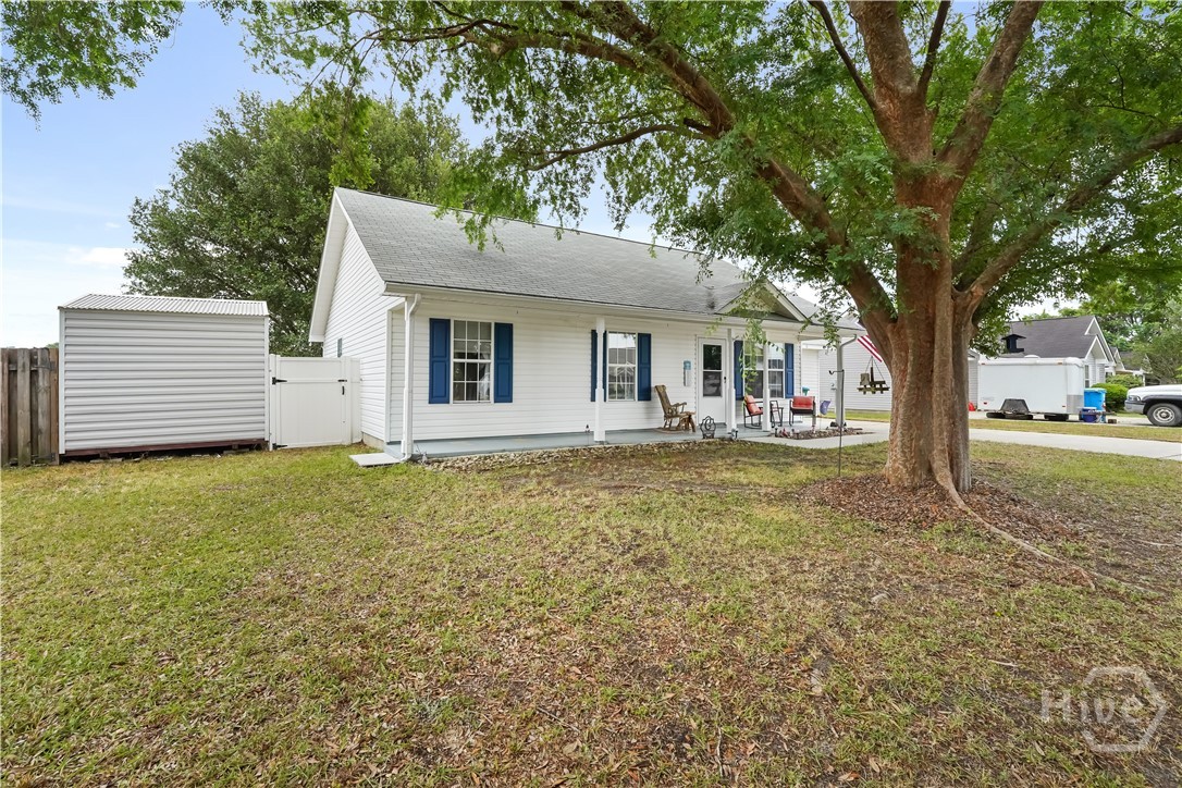 8 Mitchell Drive Property Photo 3