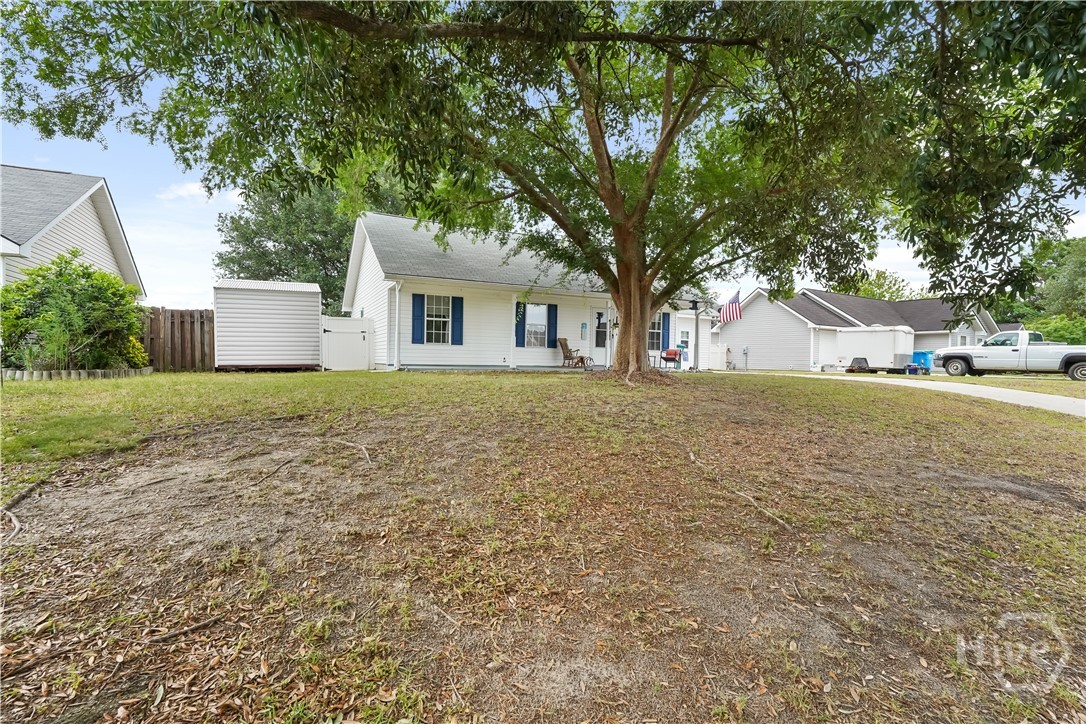 8 Mitchell Drive Property Photo 4