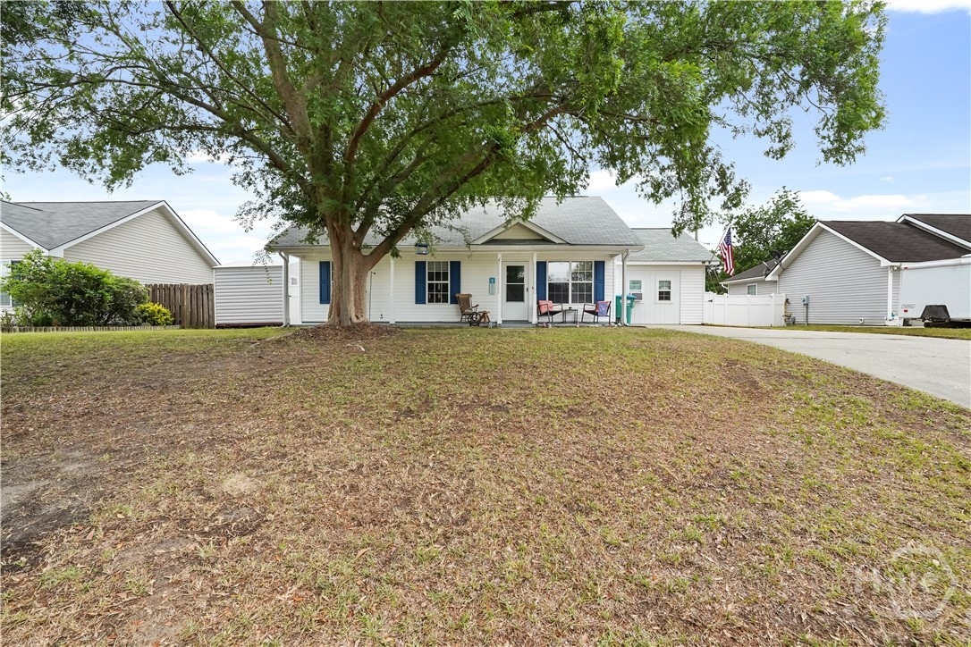 8 Mitchell Drive Property Photo 5