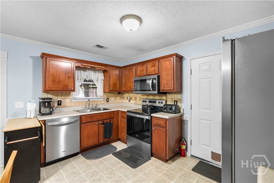 8 Mitchell Drive Property Photo 11