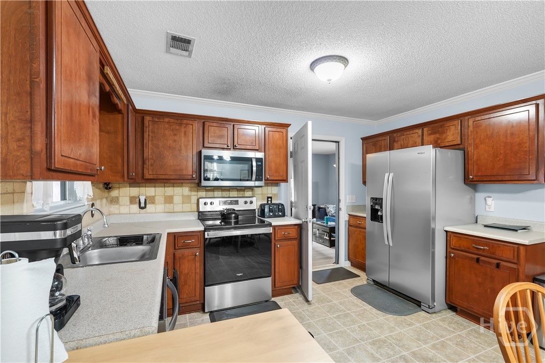 8 Mitchell Drive Property Photo 12
