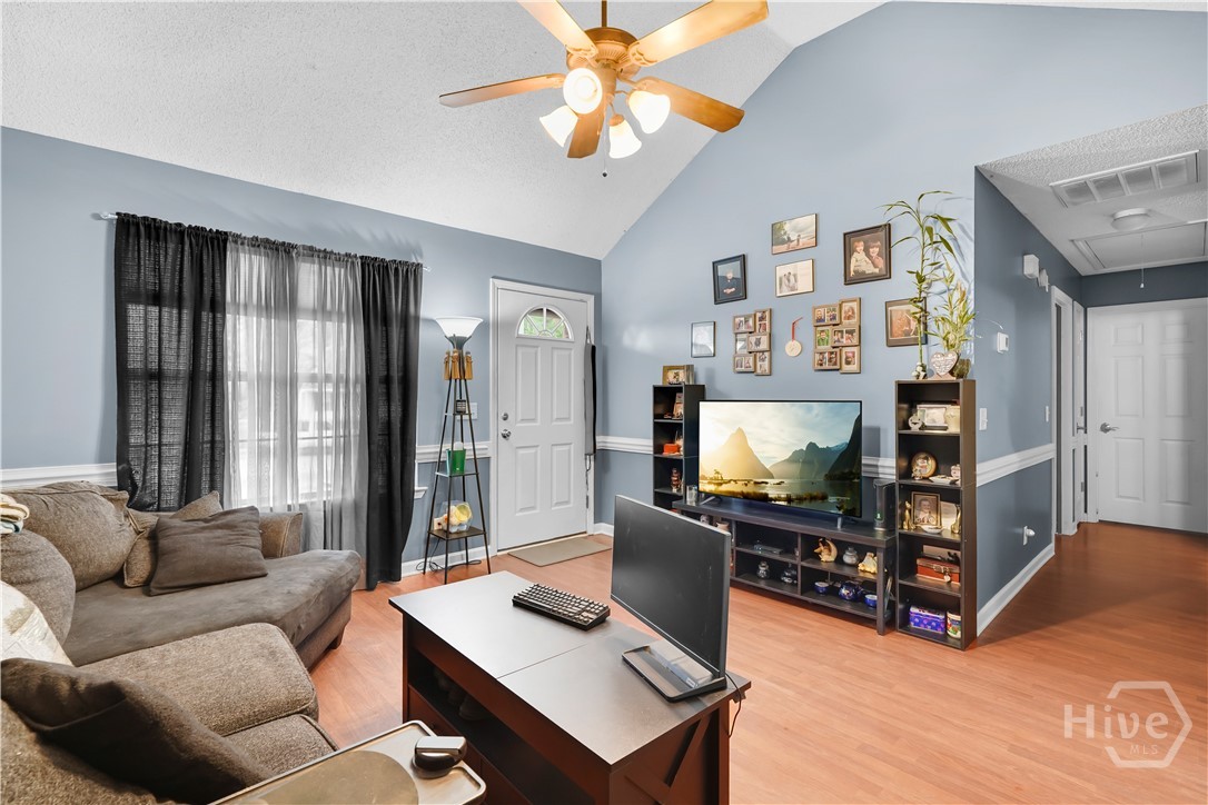 8 Mitchell Drive Property Photo 15