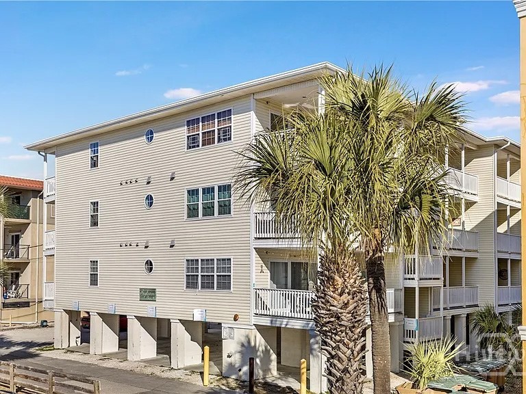 8 Silver Avenue 1 Property Photo 1