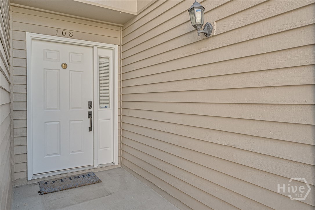 3005 River Drive 108 Property Photo 4