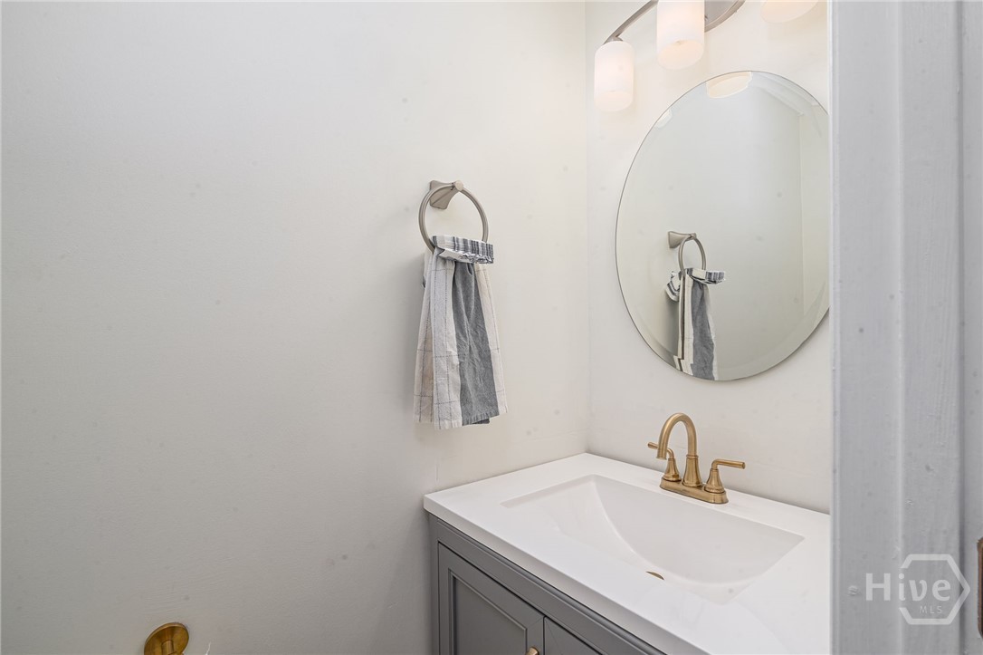 3005 River Drive 108 Property Photo 18