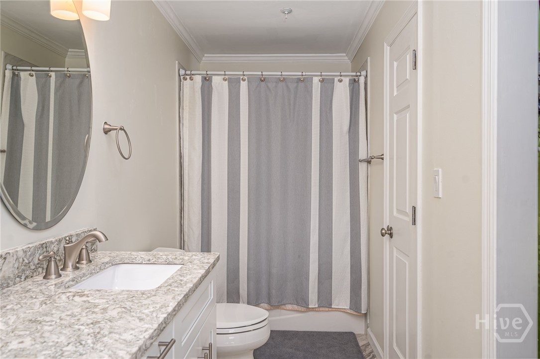 3005 River Drive 108 Property Photo 26