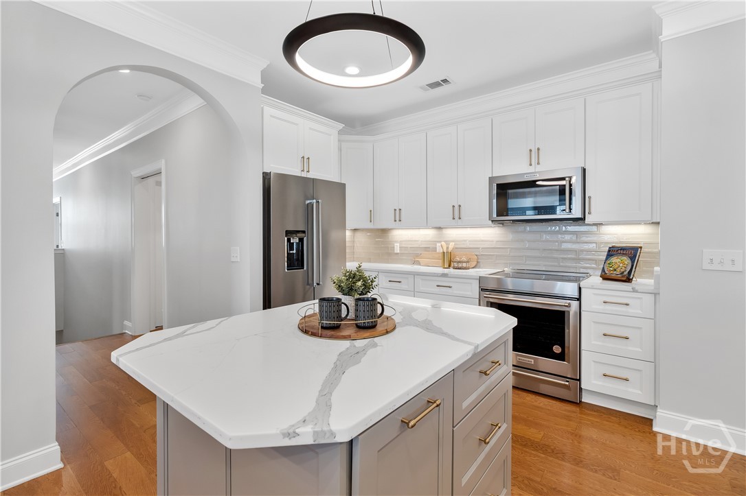 804 River Oaks Drive Property Photo 16