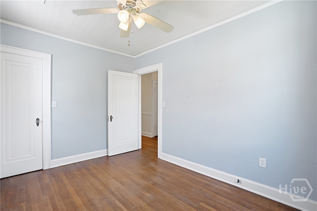 528 E 51st Street Property Photo 21