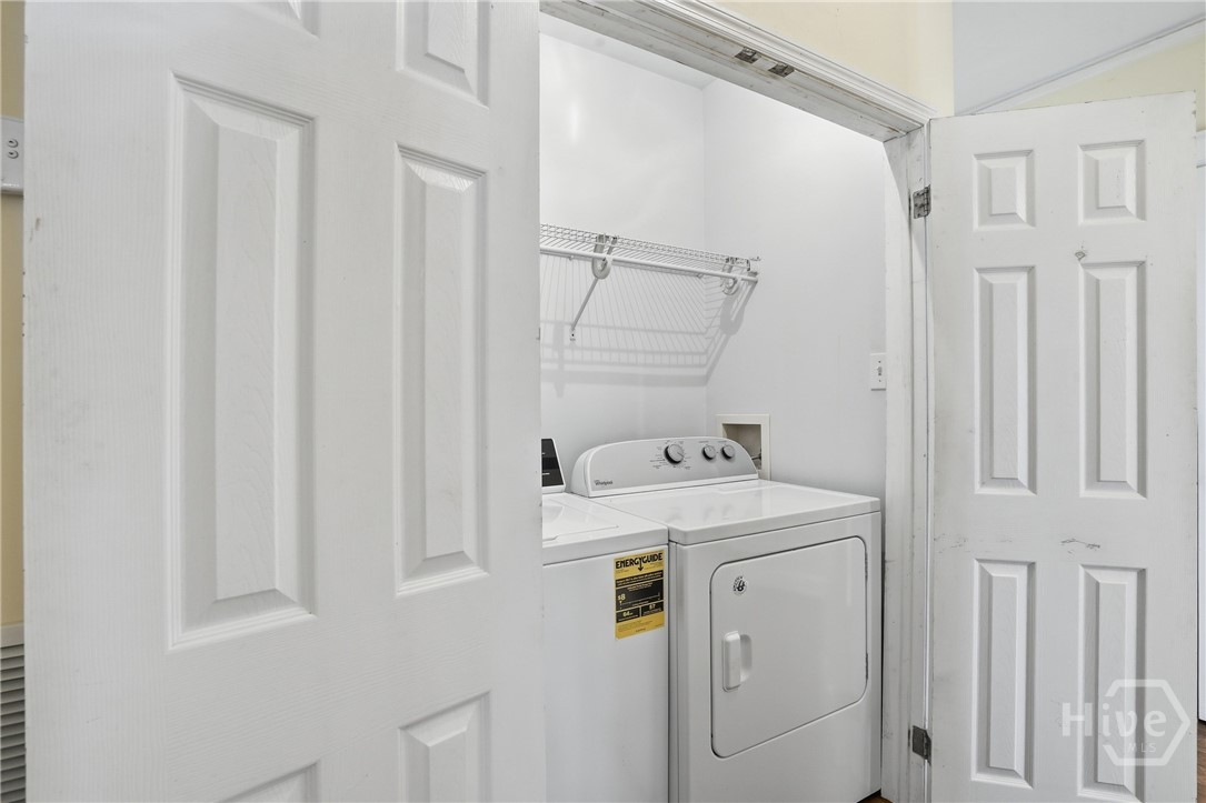 528 E 51st Street Property Photo 23