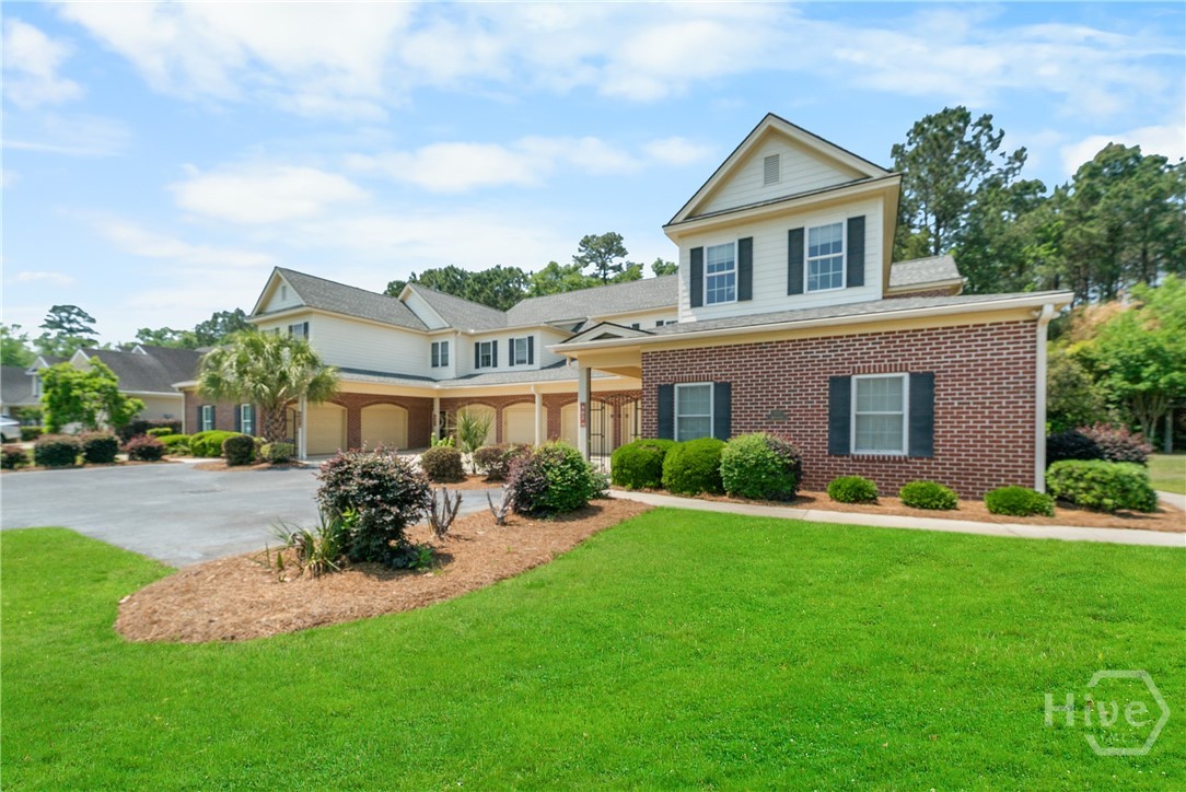 904 Woodside Crossing Property Photo 3