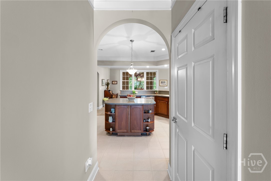 904 Woodside Crossing Property Photo 7