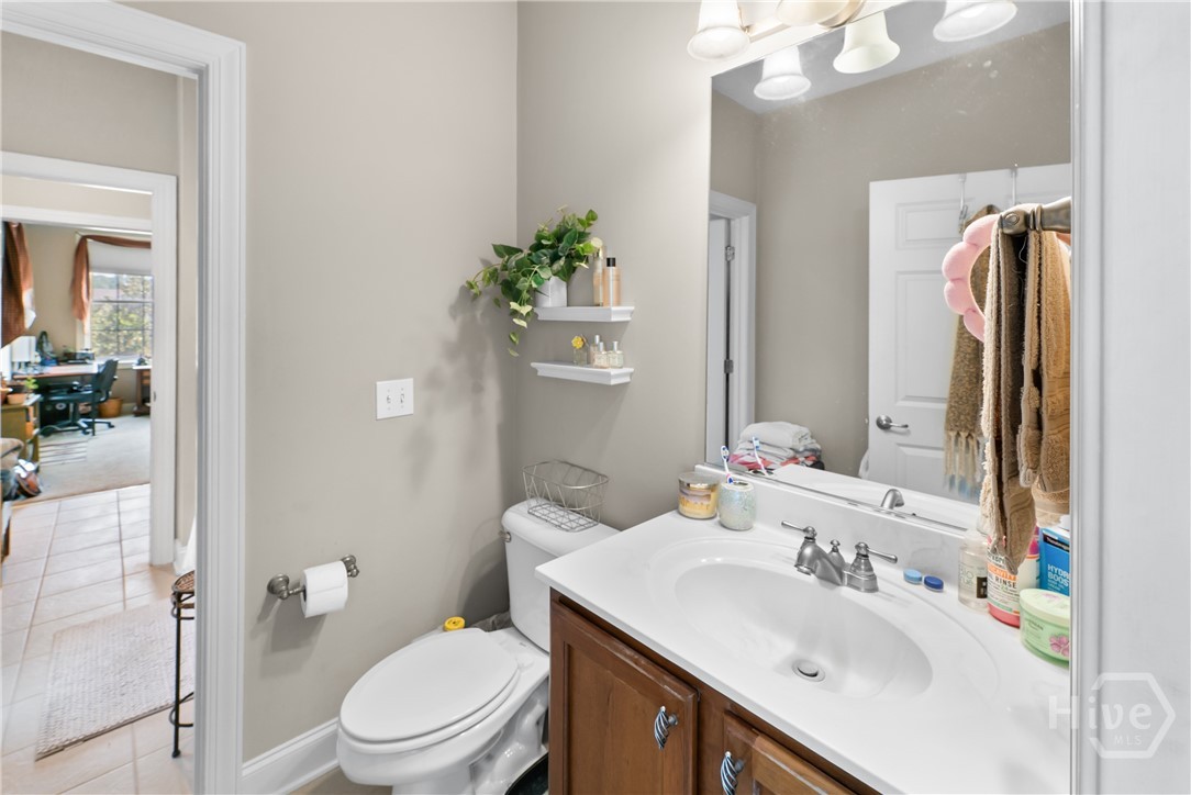 904 Woodside Crossing Property Photo 35