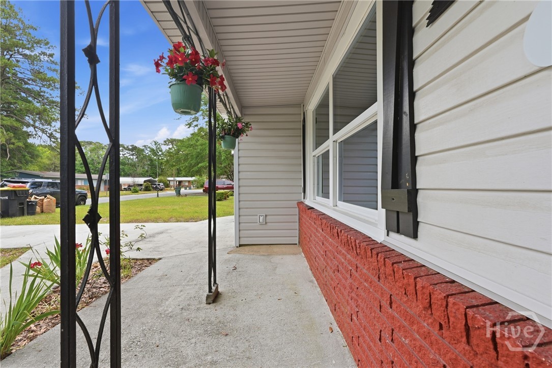 27 Sidney Drive Property Photo 6