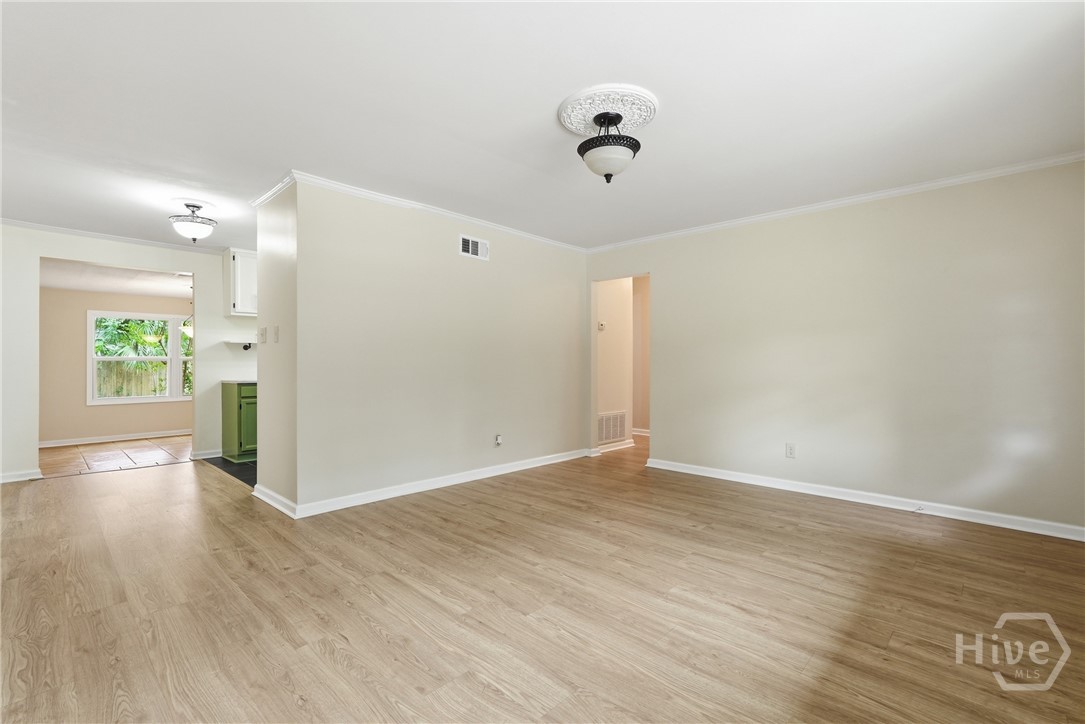 27 Sidney Drive Property Photo 9