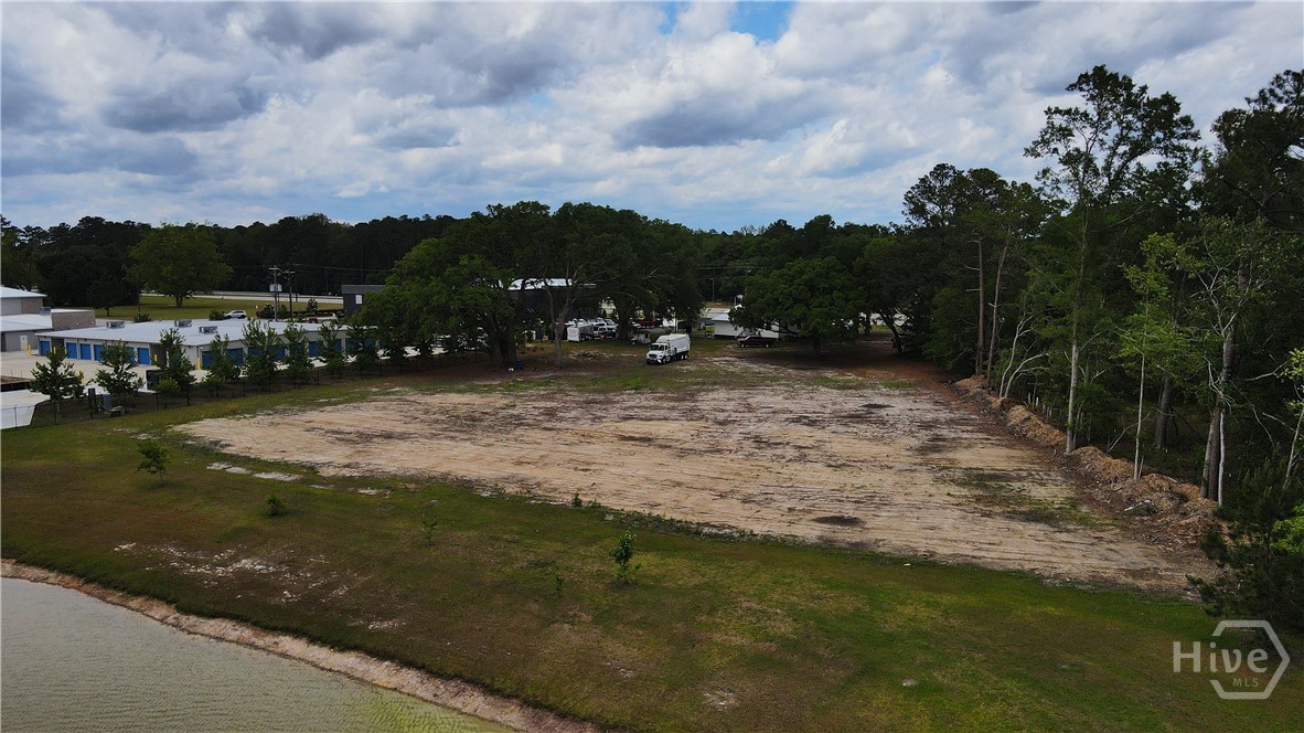 1810 S Hwy 21 Property Photo 5