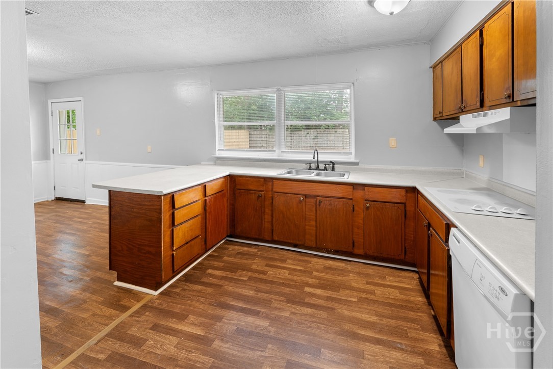 320 W Whatley Street Property Photo 10
