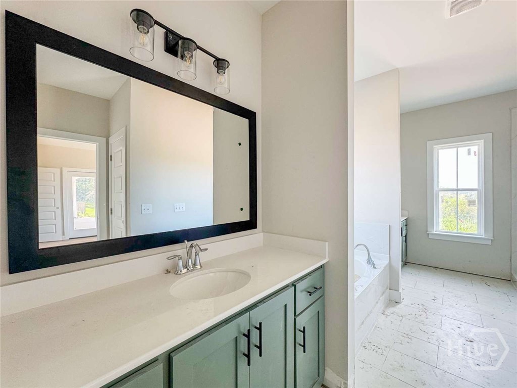 1309 Kyles Loop Ne Property Photo 7