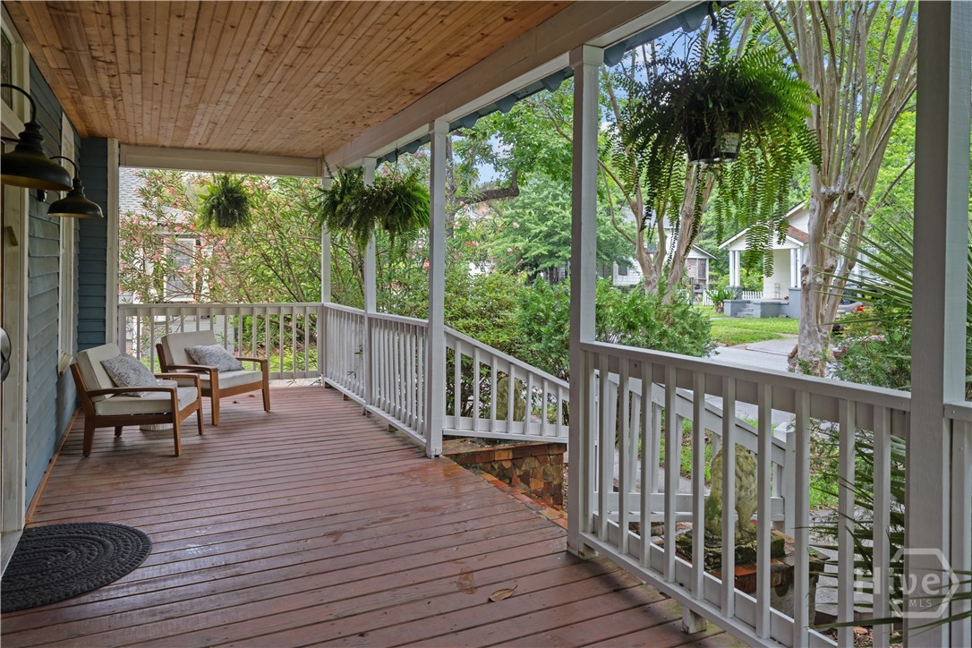 1309 E 33rd Street Property Photo 3