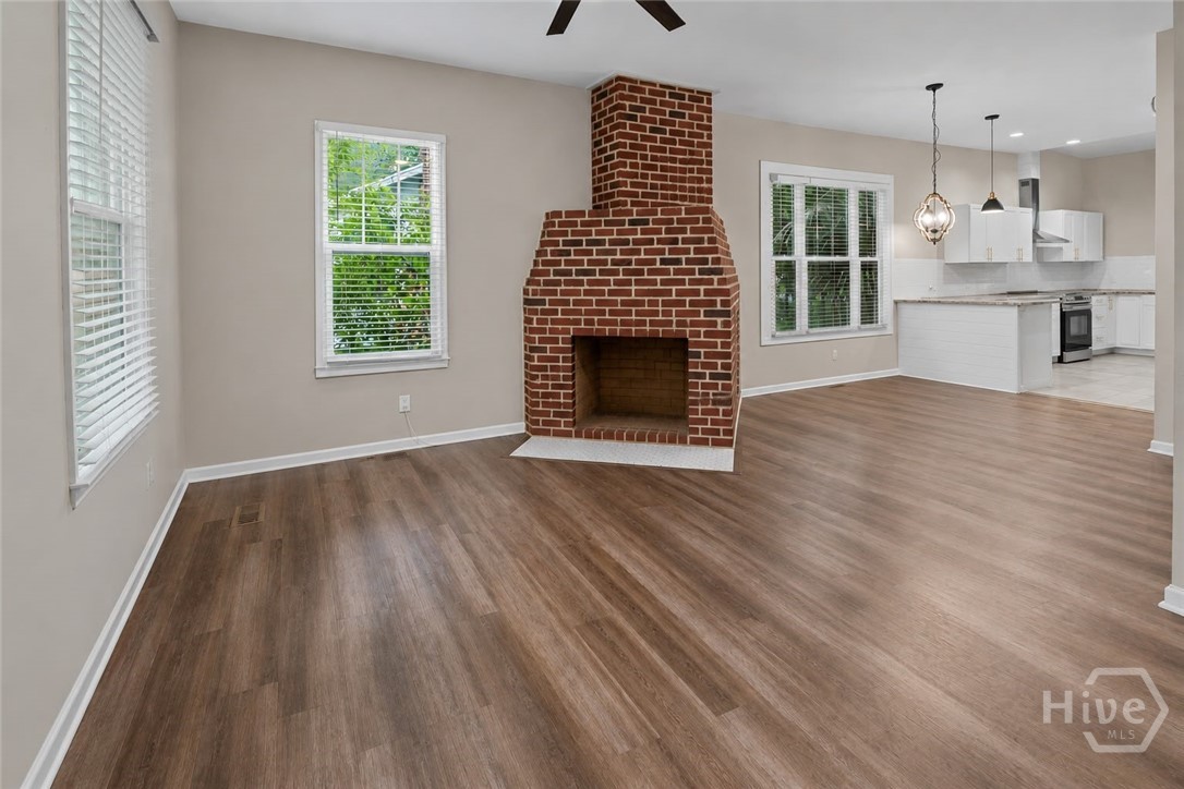 1309 E 33rd Street Property Photo 6