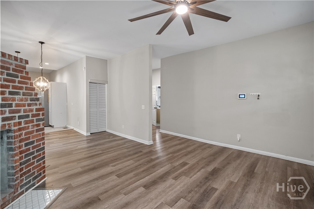 1309 E 33rd Street Property Photo 8