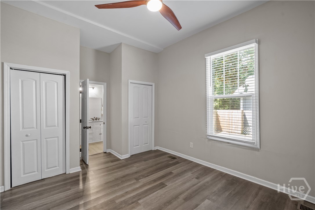 1309 E 33rd Street Property Photo 12